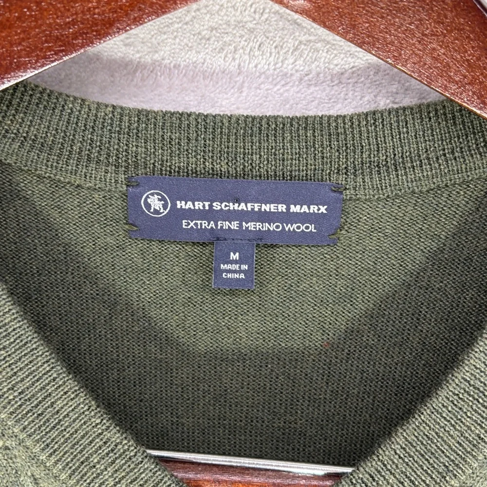 Hart Schaffner Marx Forest Green Men's Merino Wool V-Neck Sweater Size M